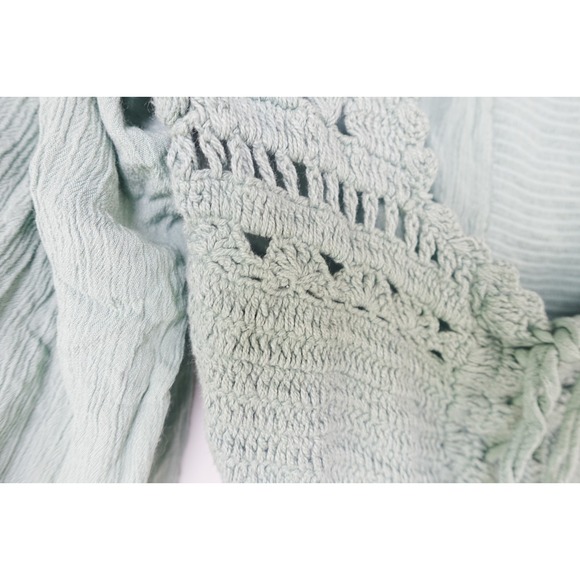 Earthbound Trading Co Women's L Boho Crochet Knit Top Sage Green Peasant Blouse - Picture 4 of 6